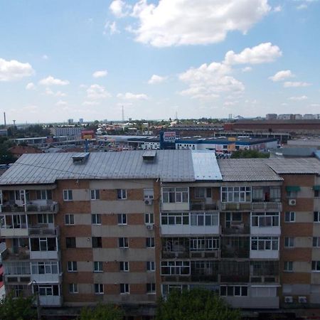 Apartament Sarra Targoviste Exteriér fotografie