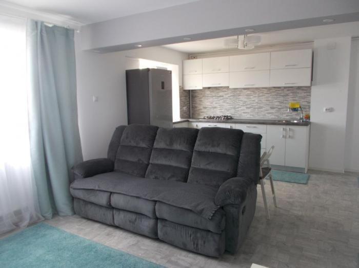 Apartament Sarra Targoviste Exteriér fotografie