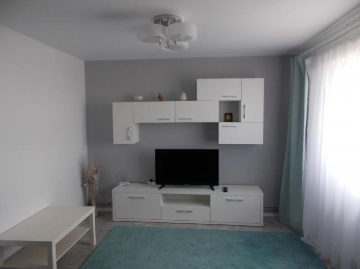Apartament Sarra Targoviste Exteriér fotografie